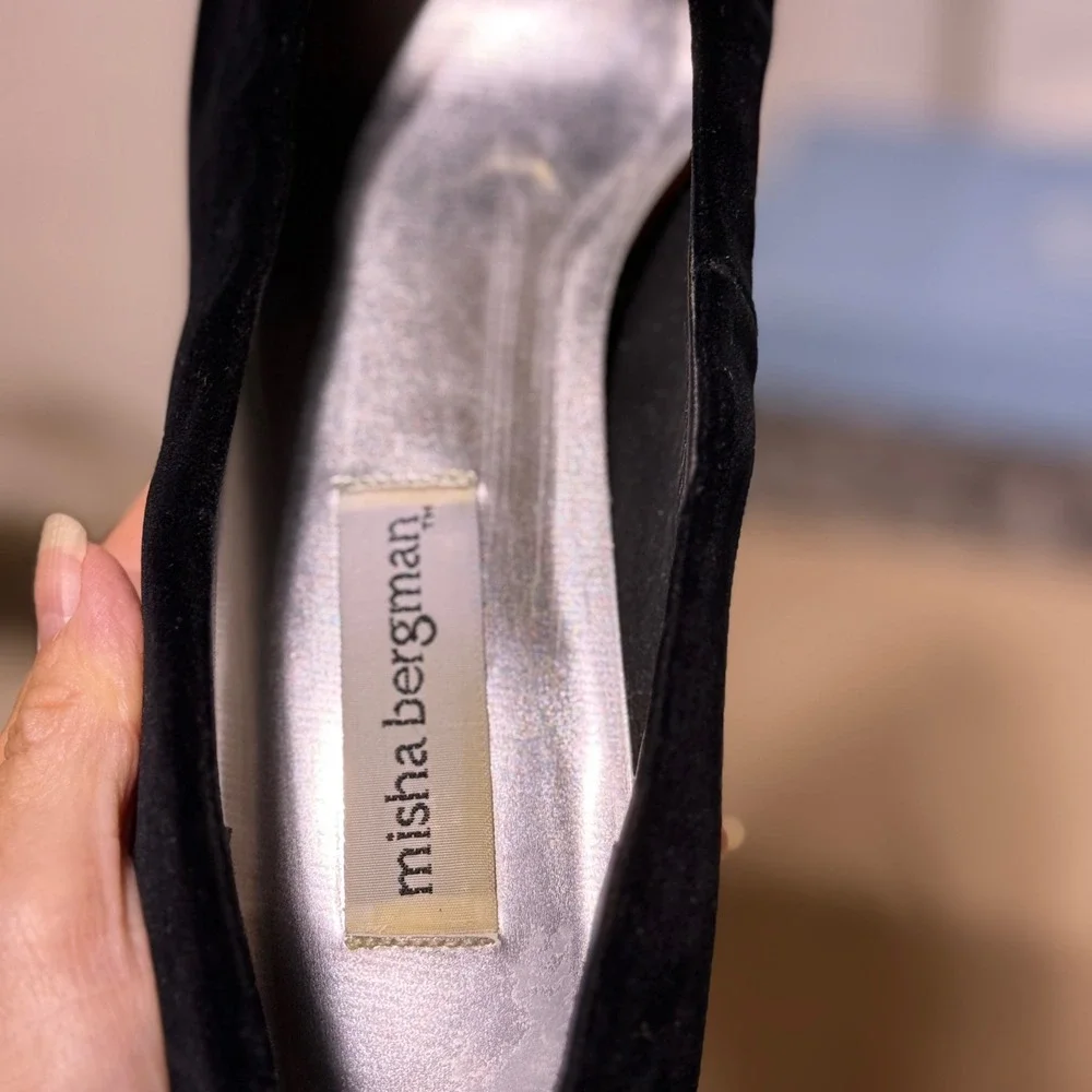 Misha Bergmann Black‎ Velvet Pointed Toe Heels Evening Cocktail Career Size 10